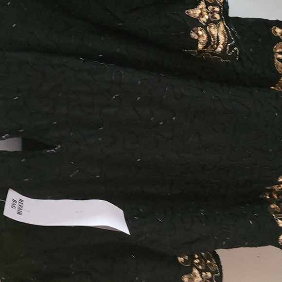 NWT TWO PIECE Medium Sequin Set - Picture 3 of 6